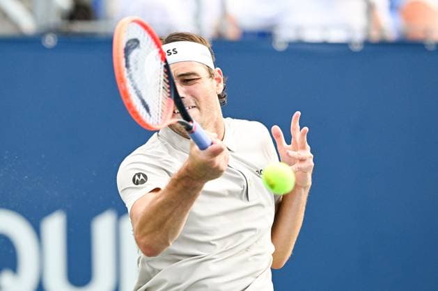 MONTREAL, QC - AUGUST 07: Taylor Fritz (USA) returns the ball during a first round match at ATP, Tennis Herren National Bank Open on August 07, 2024 at IGA Stadium in Montreal, QC (Photo by David Kirouac Icon Sportswire) TENNIS: AUG 07 National Bank Open EDITORIAL USE ONLY Icon240807057