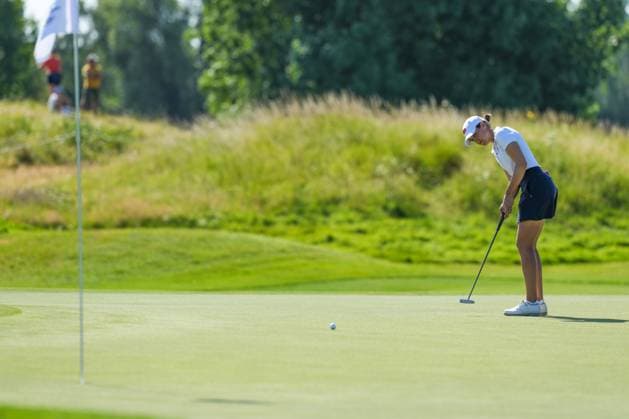 (240808) -- SAINT-QUENTIN-EN-YVELINES, Aug. 8, 2024 -- Albane Valenzuela of Switzerland competes during the women s individual stroke play round 2 of golf at the Paris 2024 Olympic Games, Olympische Spiele, Olympia, OS in Saint-Quentin-en-Yvelines, France, on Aug. 8, 2024. ) (PARIS2024)FRANCE-SAINT-QUENTIN-EN-YVELINES-OLY-GOLF DuxYu 