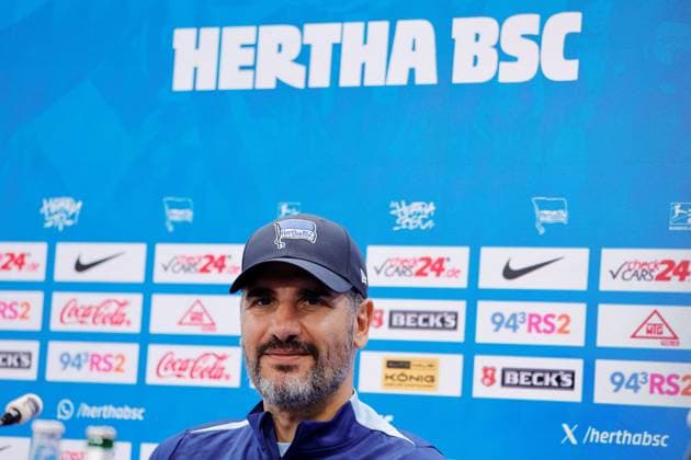 Head coach Cristian Fiél, Hertha BSC, Germany, Berlin, Sportpark, Football, Men, Season 2024 2025, 2 Bundesliga, Hertha BSC, Press conference with head coach Cristian Fiél and striker Haris Tabakovic ahead of Hertha BSCs away match at Hamburger SV