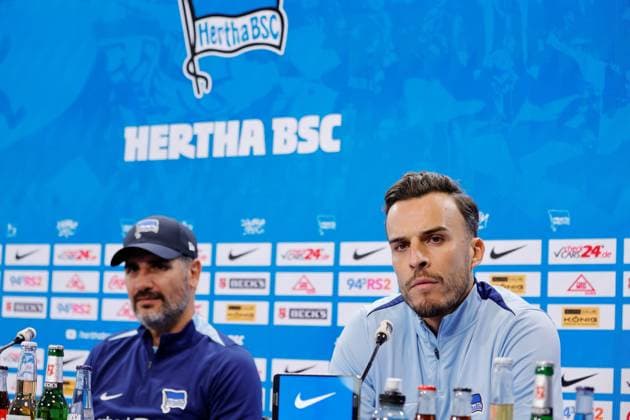 Head coach Cristian Fiél, Hertha BSC, striker Haris Tabakovic, Hertha BSC, Germany, Berlin, Sportpark, Football, Men, Season 2024 2025, 2 Bundesliga, Hertha BSC, Press conference with head coach Cristian Fiél and striker Haris Tabakovic ahead of Hertha BSCs away match at Hamburger SV