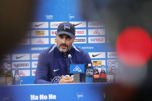 Head coach Cristian Fiél, Hertha BSC, Germany, Berlin, Sportpark, Football, Men, Season 2024 2025, 2 Bundesliga, Hertha BSC, Press conference with head coach Cristian Fiél and striker Haris Tabakovic ahead of Hertha BSCs away match at Hamburger SV