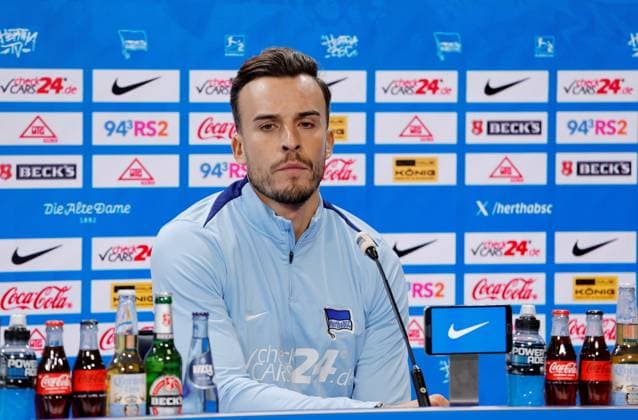 Striker Haris Tabakovic, Hertha BSC, Germany, Berlin, Sportpark, Football, Men, Season 2024 2025, 2 Bundesliga, Hertha BSC, Press conference with head coach Cristian Fiél and striker Haris Tabakovic before Hertha BSCs away match at Hamburger SV