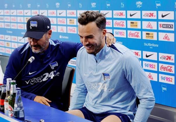 Head coach Cristian Fiél, Hertha BSC, striker Haris Tabakovic, Hertha BSC, Germany, Berlin, Sportpark, Football, Men, Season 2024 2025, 2 Bundesliga, Hertha BSC, Press conference with head coach Cristian Fiél and striker Haris Tabakovic ahead of Hertha BSCs away match at Hamburger SV