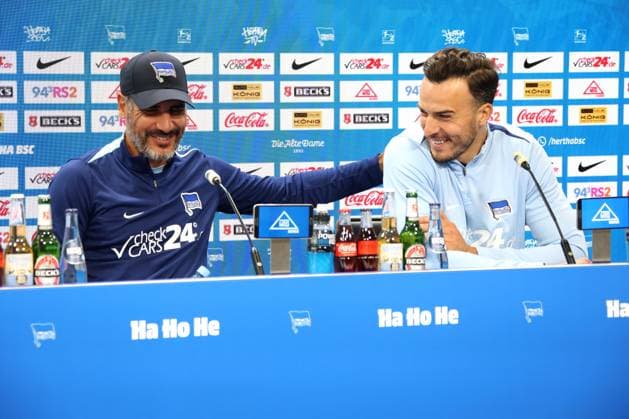 DEU, DFL, 2 FBL, Hertha BSC PK, 08 08 2024, Hertha Geschaeftsstelle, Berlin, DEU, DFL, 2 FBL, Hertha BSC PK, im Bild Cheftrainer Cristian Fiel Hertha BSC Berlin , Haris Tabakovic Hertha BSC Berlin 25 DFL regulations prohibit any use of Photographs as image sequences and or quasi video Foto Juergen Engler nordphoto GmbH nordphotoxGmbHx xEngler nph00076