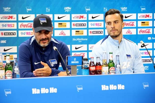 DEU, DFL, 2 FBL, Hertha BSC PK, 08 08 2024, Hertha Geschaeftsstelle, Berlin, DEU, DFL, 2 FBL, Hertha BSC PK, im Bild Cheftrainer Cristian Fiel Hertha BSC Berlin , Haris Tabakovic Hertha BSC Berlin 25 DFL regulations prohibit any use of Photographs as image sequences and or quasi video Foto Juergen Engler nordphoto GmbH nordphotoxGmbHx xEngler nph00076