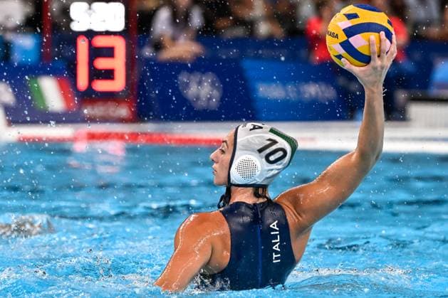 Claudia Roberta Marletta of Italy during the Water polo, Wasserball women match between team Italy (white caps) and team Canada (blue caps) of the Paris 2024 Olympic Games, Olympische Spiele, Olympia, OS at La Defense Arena in Paris (France), August 08, 2024. Giorgio Scala