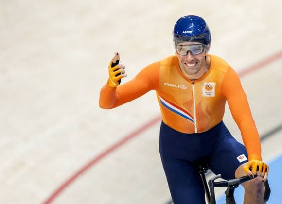 SAINT-QUENTIN-EN-YVELINES - Jan-Willem van Schip during the Omnium scratch (men) in Track cycling, Rad, Radsport, Bahnrad, Bahn in the Velodrome at the Olympic Games, Olympische Spiele, Olympia, OS ANP KOEN VAN WEEL xVIxANPxSportx xxANPxIVx 505490878 originalFilename: 505490878.jpg