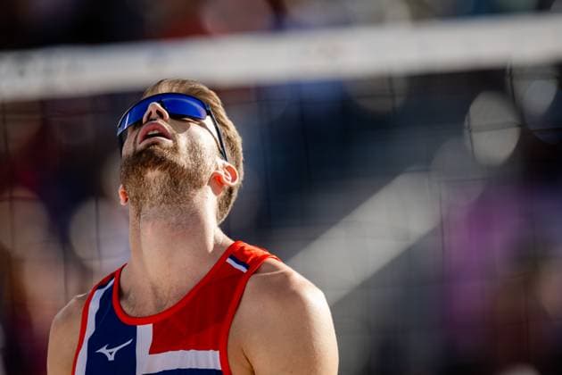 240808 Anders Mol of Norway in a men s beach volleyball semifinal match between Germany and Norway during day 13 of the Paris 2024 Olympics on August 8, 2024 in Paris Photo Jon Olav Nesvold BILDBYRAN COP 217 JE0103 beachvolleyboll beach volleyball sandvolleyball paris 2024 olympics day 13 germany norway bbeng  Copyright: JONxOLAVxNESVOLD BB240808JE056