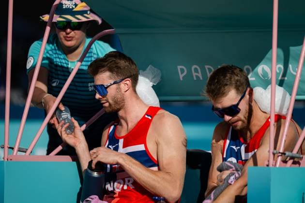 240808 Anders Mol and Christian Sorum of Norway in a men s beach volleyball semifinal match between Germany and Norway during day 13 of the Paris 2024 Olympics on August 8, 2024 in Paris Photo Jon Olav Nesvold BILDBYRAN COP 217 JE0103 beachvolleyboll beach volleyball sandvolleyball paris 2024 olympics day 13 germany norway bbeng depp  Copyright: JONxOLAVxNESVOLD BB240808JE059