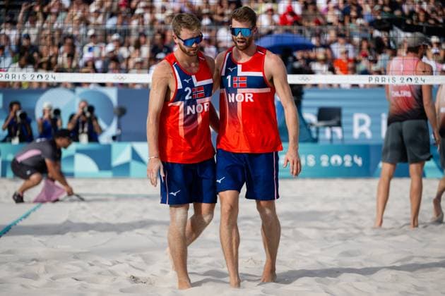 240808 Anders Mol and Christian Sorum of Norway in a men s beach volleyball semifinal match between Germany and Norway during day 13 of the Paris 2024 Olympics on August 8, 2024 in Paris Photo Jon Olav Nesvold BILDBYRAN COP 217 JE0103 beachvolleyboll beach volleyball sandvolleyball paris 2024 olympics day 13 germany norway bbeng depp  Copyright: JONxOLAVxNESVOLD BB240808JE075