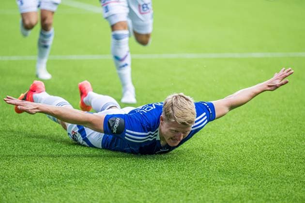 240808 Kristian Eriksen of Molde celebrates after scoring the 1 0 goal during the UEFA Europa League qualification match between Molde and Cercle Brugge on August 8, 2024 in Molde Photo Marius Simensen BILDBYRAN COP 238 bbeng cercle brugge football fotball fotboll grappa33 jubel molde uefa europa league  Copyright: MARIUSxSIMENSEN BB240808ZK123