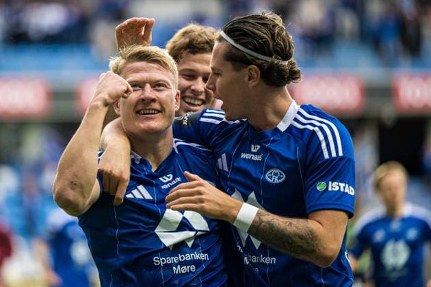 240808 Kristian Eriksen of Molde celebrates after scoring the 1 0 goal during the UEFA Europa League qualification match between Molde and Cercle Brugge on August 8, 2024 in Molde Photo Marius Simensen BILDBYRAN COP 238 bbeng cercle brugge football fotball fotboll grappa33 jubel molde uefa europa league  Copyright: MARIUSxSIMENSEN BB240808ZZ140