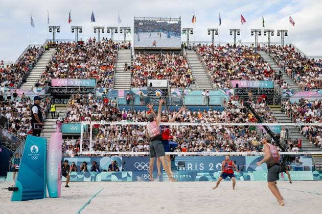 240808 Anders Mol and Christian Sorum of Norway in a men s beach volleyball semifinal match between Germany and Norway during day 13 of the Paris 2024 Olympics on August 8, 2024 in Paris Photo Jon Olav Nesvold BILDBYRAN COP 217 JE0103 beachvolleyboll, beach volleyball, sandvolleyball,paris 2024 oly  Copyright: JONxOLAVxNESVOLD BB240808JE089