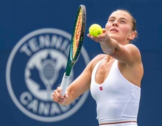 August 8, 2024, Toronto, On, Canada: Marta Kostyuk of Ukraine serves to Elina Svitolina of Ukraine at the National Bank tennis tournament in Toronto on Thursday August 6, 2024. Canada News - August 8, 2024  - ZUMAc35_ 20240808_zaf_c35_041 Copyright: xFrankxGunnx