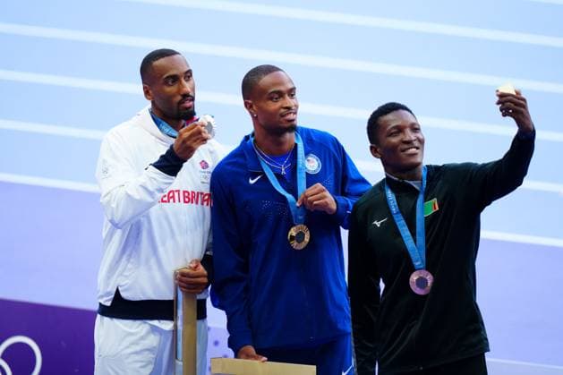 Sport Bilder des Tages Silver Medalist Matthew Hudson-Smith (left), Gold Medalist Quincy Hall (centre) and Bronze Medalist Muzala Samukonga (right) Paris 2024 Olympic Games, Olympische Spiele, Olympia, OS Day Thirteen, Paris, France - 08 Aug 2024  Copyright: xJavierxGarcia Shutterstockx 14622972u