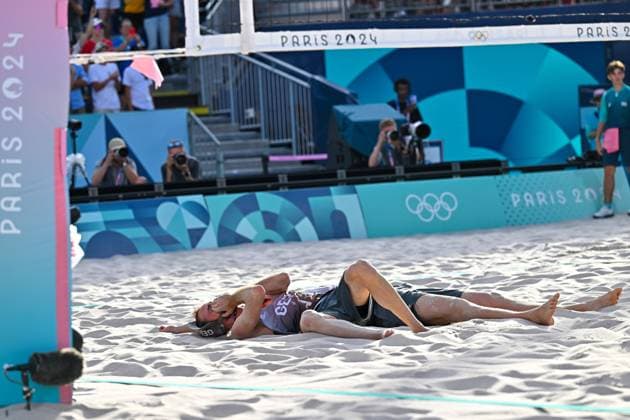 Olympic Games Beach Volleyball Paris 08 08 2024 Semi-finals, Men, GER NOR, Nils Ehlers 1, GER , Clemens Wickler 2, GER , Copyright: xBEAUTIFULxSPORTS TomxBlochx