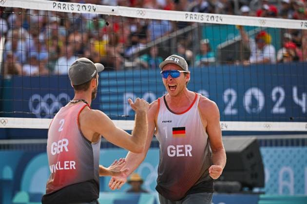 Olympic Games Beach Volleyball Paris 08 08 2024 Semi-finals, Men, GER NOR, Nils Ehlers 1, GER , Clemens Wickler 2, GER , Copyright: xBEAUTIFULxSPORTS TomxBlochx