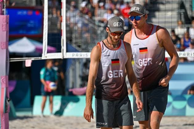 Olympic Games Beach Volleyball Paris 08 08 2024 Semi-finals, Men, GER NOR, Nils Ehlers 1, GER , Clemens Wickler 2, GER , Copyright: xBEAUTIFULxSPORTS TomxBlochx