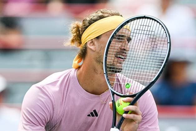MONTREAL, QC, CANADA - AUGUST 08: Alexander Zverev (GER) serves the ball during a second round match at ATP, Tennis Herren National Bank Open on August 08, 2024 at IGA Stadium in Montreal, QC, Canada (Photo by David Kirouac) Montreal IGA Stadium QC Canada Copyright: xDavidxKirouacx