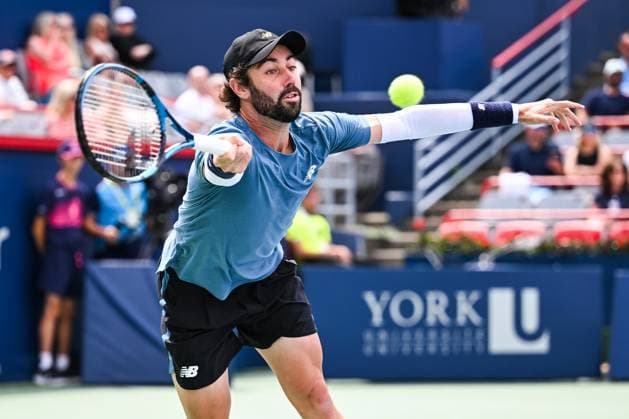 ATP National Bank Open 2024 MONTREAL, QC, CANADA AUGUST 08 Jordan Thompson AUS returns the ball during a second round match at ATP National Bank Open on August 08, 2024 at IGA Stadium in Montreal, QC, Canada Photo by David Kirouac Copyright: xBEAUTIFULxSPORTS Kirouacx