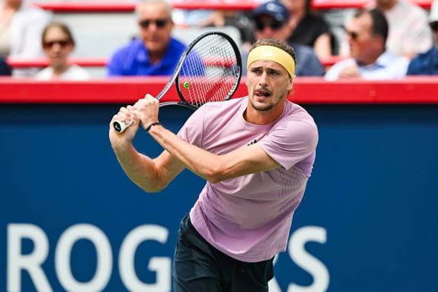 ATP National Bank Open 2024 MONTREAL, QC, CANADA AUGUST 08 Alexander Zverev GER returns the ball during a second round match at ATP National Bank Open on August 08, 2024 at IGA Stadium in Montreal, QC, Canada Photo by David Kirouac Copyright: xBEAUTIFULxSPORTS Kirouacx