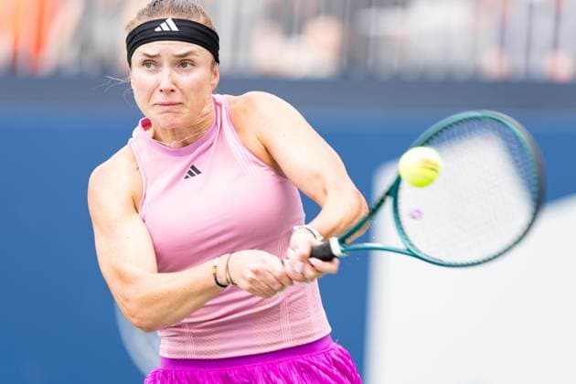 TORONTO, ON - AUGUST 08: Elina Svitolina of Ukraine hits a shot during her second round match of the National Bank Open, part of the WTA, Tennis Damen Tour, at Sobeys Stadium on August 8, 2024 in Toronto, Canada. (Photo by Julian Avram Icon Sportswire) TENNIS: AUG 08 National Bank Open EDITORIAL USE ONLY Icon2408080038