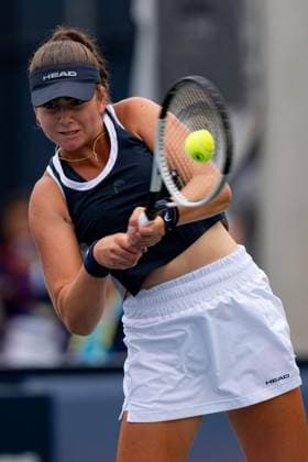 TORONTO, ON - AUGUST 08: Marina Stakusic of Canada hits a shot during her second round match of the National Bank Open, part of the WTA, Tennis Damen Tour, at Sobeys Stadium on August 8, 2024 in Toronto, Canada. (Photo by Julian Avram Icon Sportswire) TENNIS: AUG 08 National Bank Open EDITORIAL USE ONLY Icon2408080172