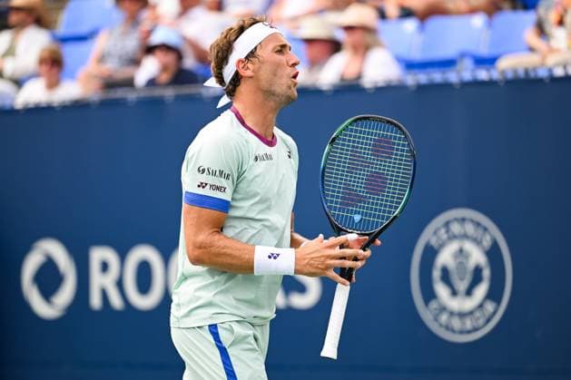MONTREAL, QC - AUGUST 08: Casper Ruud (NOR) reacts after missing a point during a second round match at ATP, Tennis Herren National Bank Open on August 08, 2024 at IGA Stadium in Montreal, QC (Photo by David Kirouac Icon Sportswire) TENNIS: AUG 08 National Bank Open EDITORIAL USE ONLY Icon240808054