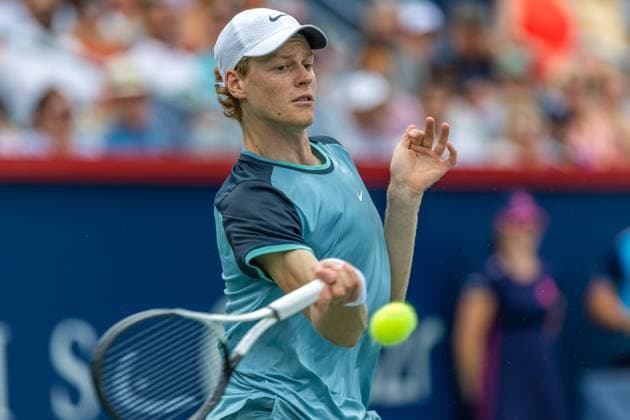 August 8, 2024, Montreal, Quebec, Canada: JANNIK SINNER from Italia backhand shot in second set against Borna Coric from Croatia in second round of Canadian Open at IGA Stadium in Montreal, Quebec, Canada Montreal Canada - ZUMAl189 20240808_zsp_l189_054 Copyright: xYannickxLegarex