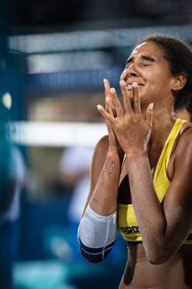 Brazil x Australia women&amp; 39;s beach volle PARIS, IF - 08.08.2024: BRAZIL X AUSTRALIA WOMEN& 39;S BEACH VOLLE - Beach volleyball, Beachvolleyball - Paris 2024 Olympics - Brazil (Ana Patricia and Duda) x Australia (Mariafe and Clancy) in a match valid for the semifinal of the women& 39;s doubles competition, held at the Eiffel Tower Arena, in Paris, France, this Thursday (08) (Photo: Luca Castro Fotoarena) x2590266x  LucaxCastro