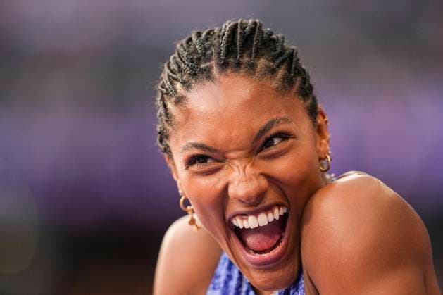 Sport Themen der Woche KW32 Sport Bilder des Tages August 8, 2024, Paris, Paris, FRANCE: Tara Davis-Woodhall of United States reacts during Women s Long Jump Final of the Athletics on Stade de France during the Paris 2024 Olympics Games on August 8, 2024 in Paris, France. Paris FRANCE - ZUMAa181 20240808_zaa_a181_720 Copyright: xAlvaroxDiazx