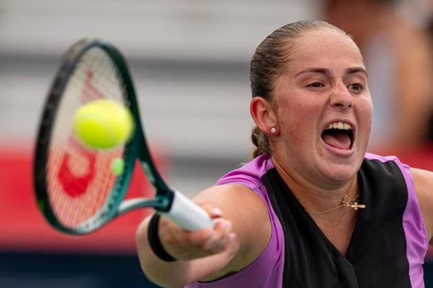 TORONTO, ON - AUGUST 08: Jelena Ostapenko of Latvia hits a shot during her second round match of the National Bank Open, part of the WTA, Tennis Damen Tour, at Sobeys Stadium on August 8, 2024 in Toronto, Canada. (Photo by Julian Avram Icon Sportswire) TENNIS: AUG 08 National Bank Open EDITORIAL USE ONLY Icon2408080323