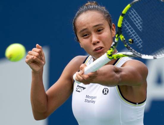 August 8, 2024, Toronto, On, Canada: Leylah Annie Fernandez of Canada hits a forehand to Ashlyn Krueger of the USA at the National Bank Open in Toronto on Thursday August 8, 2024. Canada News - August 8, 2024  - ZUMAc35_ 20240808_zaf_c35_116 Copyright: xFrankxGunnx