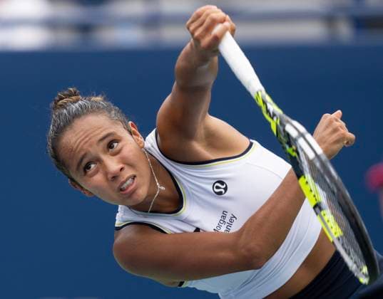 August 8, 2024, Toronto, On, Canada: Leylah Annie Fernandez of Canada serves to Ashlyn Krueger of the USA at the National Bank Open in Toronto on Thursday August 8, 2024. Canada News - August 8, 2024  - ZUMAc35_ 20240808_zaf_c35_117 Copyright: xFrankxGunnx
