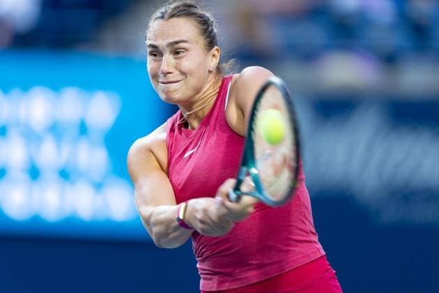 TORONTO, ON - AUGUST 08: Aryna Sabalenka of Russia hits a shot during her second round match of the National Bank Open, part of the WTA, Tennis Damen Tour, at Sobeys Stadium on August 8, 2024 in Toronto, Canada. (Photo by Julian Avram Icon Sportswire) TENNIS: AUG 08 National Bank Open EDITORIAL USE ONLY Icon2408080364