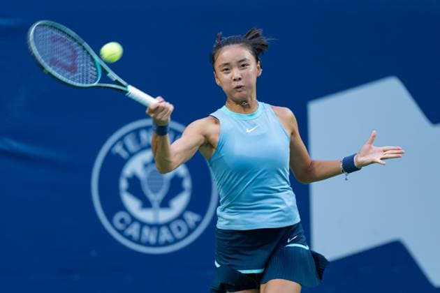 TORONTO, ON - AUGUST 08: Yue Yuan of China hits a shot during her second round match of the National Bank Open, part of the WTA, Tennis Damen Tour, at Sobeys Stadium on August 8, 2024 in Toronto, Canada. (Photo by Julian Avram Icon Sportswire) TENNIS: AUG 08 National Bank Open EDITORIAL USE ONLY Icon2408080372