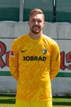 Florian Mueller SC Freiburg, 21 GER, SC Freiburg, 1 BL, portrait date 2024 2025, 08 08 2024, GER, SC Freiburg, 1 BL, portrait date 2024 2025, 08 08 2024 Freiburg Copyright: xEibner-Pressefoto WolfgangxFrankx EP_WFK