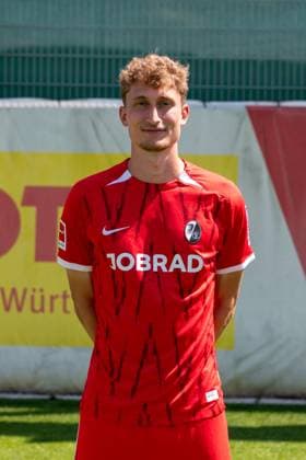 Patrick Osterhage SC Freiburg 06 GER, SC Freiburg, 1 BL, portrait date 2024 2025, 08 08 2024, GER, SC Freiburg, 1 BL, portrait date 2024 2025, 08 08 2024 Freiburg Copyright: xEibner-Pressefoto WolfgangxFrankx EP_WFK