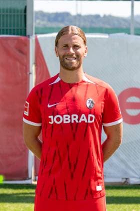 Lucas Hoeler SC Freiburg, 09 GER, SC Freiburg, 1 BL, portrait date 2024 2025, 08 08 2024, GER, SC Freiburg, 1 BL, portrait date 2024 2025, 08 08 2024 Freiburg Copyright: xEibner-Pressefoto WolfgangxFrankx EP_WFK
