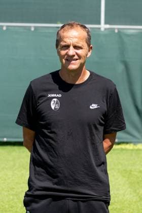 Uwe Vetter SC Freiburg, Masseur, Sports Physiotherapist GER, SC Freiburg, 1 BL, Portraettermin 2024 2025, 08 08 2024, GER, SC Freiburg, 1 BL, Portraettermin 2024 2025, 08 08 2024 Freiburg Copyright: xEibner-Pressefoto WolfgangxFrankx EP_WFK