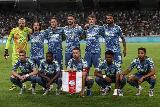 2024-08-08 Panathinaikos FC v AFC Ajax - Europa League Qualifier Third Round - 1st leg ATHENS, NETHERLANDS - AUGUST 8: goalkeeper Remko Pasveer of AFC Ajax, Kian Fitz-Jim of AFC Ajax, Steven Berghuis of AFC Ajax, Josip Sutalo of AFC Ajax, Youri Baas of AFC Ajax, Chuba Akpom of AFC Ajax, Kenneth Taylor of AFC Ajax, Carlos Forbs of AFC Ajax, Jordan Henderson of AFC Ajax, Jorrel Hato of AFC Ajax, Devyne Rensch of AFC Ajax posing for a team photo during the Europa League Qualifier Third Round - 1st leg match between Panathinaikos FC and AFC Ajax at Olympic Stadium Spyridon Louis on August 8, 2024 in Athens, Netherlands. Athens Olympic Stadium Spyridon Louis Netherlands Content not available for redistribution in The Netherlands directly or indirectly through any third parties. Copyright: xx