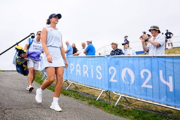 240809 Linn Grant of Sweden competes in women s individual golf round 3 during day 14 of the Paris 2024 Olympic Games on August 9, 2024 in Paris Photo Ludvig Thunman BILDBYRAN code LT LT0665 golf olympic games olympics os ol olympiska spel olympiske leker paris 2024 paris os paris ol 14 bbeng sverige  Copyright: LUDVIGxTHUNMAN BB240809LT003