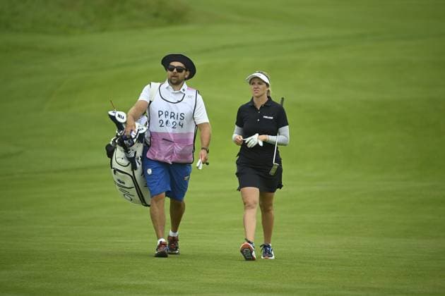 Noora Komulainen of Finland competes during women s individual stroke play of golf at the Paris Summer Olympic Games, Olympische Spiele, Olympia, OS in Le Golf National on August 9, 2024. Paris France LKFTJK20240809120752XHJN  Copyright: xAnttixAimo-Koivistox LKFTJK20240809120752XHJN