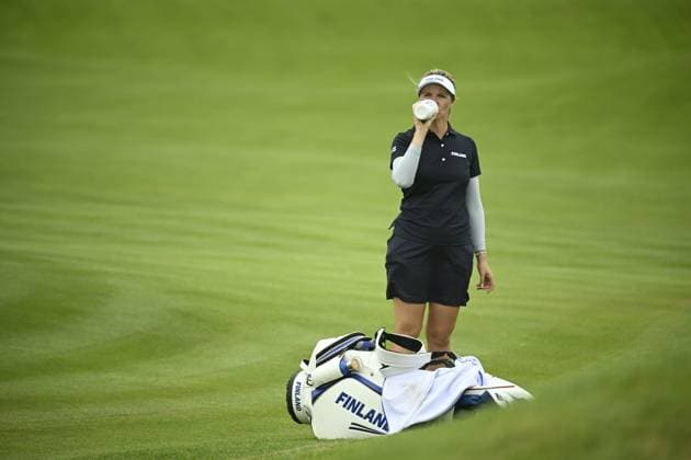 Noora Komulainen of Finland competes during women s individual stroke play of golf at the Paris Summer Olympic Games, Olympische Spiele, Olympia, OS in Le Golf National on August 9, 2024. Paris France LKFTJK20240809121447TIRS  Copyright: xAnttixAimo-Koivistox LKFTJK20240809121447TIRS