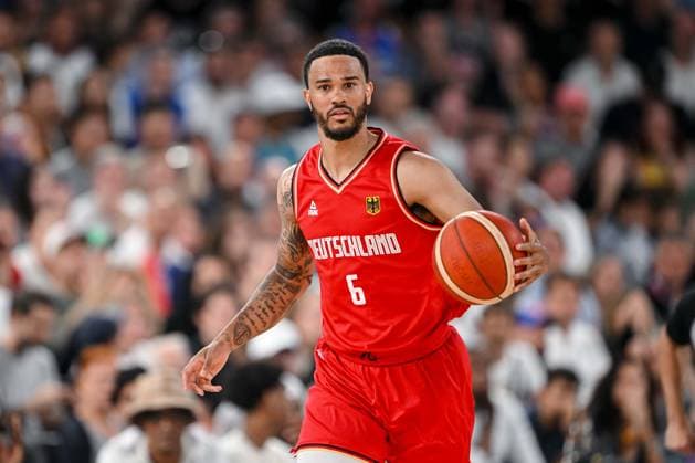 Nick Weiler-Babb (Germany) controls the Ball during the Men™s Basketball semi-final match between France and Germany on Day 13 of the Olympic Games, Olympische Spiele, Olympia, OS Paris 2024 at Bercy Arena on August 8, 2024 in Paris, France.