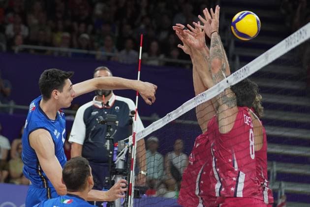 Italy team during Men s Volleyball Bronze Medal Match Italy vs USA at the 2024 Summer Olympics , Friday , August 9 , 2024, in Paris, France.  Copyright: xSpada LaPressex