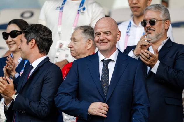 240809 France prime minister Gabriel Attal and Gianni Infantino, President of FIFA in the stands ahead of the men™s football final between France and Spain during day 14 of the Paris 2024 Olympic Games on August 9, 2024 in Paris Photo Johanna Säll BILDBYRAN kod JL JL0429 fotboll football soccer fotball olympic games olympics os ol olympiska spelen olympiske leker paris 2024 paris os paris ol 14 bbeng spanien frankrike  Copyright: JOHANNAxSÄLL BB240809ZS137