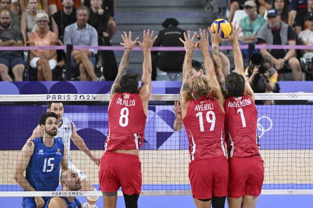 , during Men s Volleyball game for third place between Italy and United states, during the Olympic Games, Olympische Spiele, Olympia, OS Paris 2024 JO 2024 : VOLLEYBALL - Italie Vs Etats Unis - 3eme place - Jeux Olympiques 2024 - Paris2024 - 09 08 2024 DPPI Panoramic 