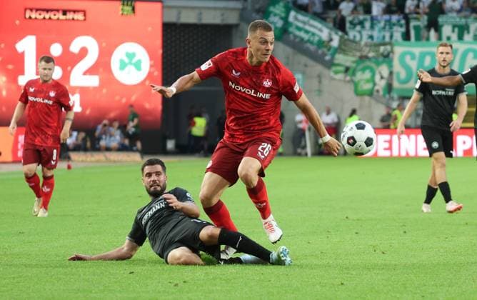 Filip Kaloc FC Kaiserslautern 26 , GER, 1 FC Kaiserslautern vs Spvgg Greuther Fuerth, Football, 2 Bundesliga, Matchday 2, Season 2024 25, 09 08 2024, DFL REGULATES ANY USE OF PHOTOGRAPHS AS IMAGE SEQUENCES AND ORQUASI VIDEO, GER, 1 FC Kaiserslautern vs Spvgg Greuther Fuerth, Football, 2 Bundesliga, Matchday 2, Season 2024 25, 09 08 2024, Kaiserslautern Copyright: xEibner-Pressefoto joergxNiebergax EP_JNL