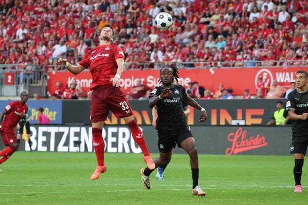 Jan Elvedi FC Kaiserslautern 33 , GER, 1 FC Kaiserslautern vs Spvgg Greuther Fuerth, Football, 2 Bundesliga, Matchday 2, Season 2024 25, 09 08 2024, DFL REGULATES ANY USE OF PHOTOGRAPHS AS IMAGE SEQUENCES AND ORQUASI VIDEO, GER, 1 FC Kaiserslautern vs Spvgg Greuther Fuerth, Football, 2 Bundesliga, Matchday 2, Season 2024 25, 09 08 2024, Kaiserslautern Copyright: xEibner-Pressefoto joergxNiebergax EP_JNL